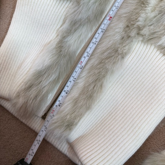 Boston Proper White and Gray Fur-Trimmed Cardigan - Picture 15 of 16